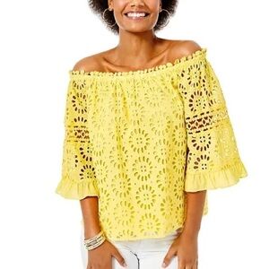 T51 Lilly Pulitzer Laurenne Off-Shoulder Eyelet Top‎